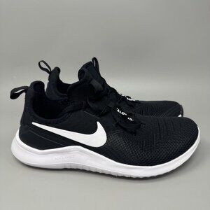 Nike Free TR 8 Womens Size 8.5 Black White Training Shoes Sneakers 942888-001